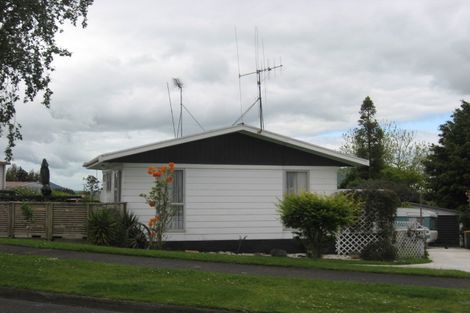 Photo of property in 72 Eden Avenue, Te Awamutu, 3800