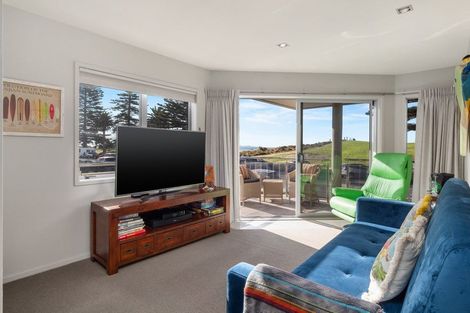 Photo of property in 44a Marine Parade, Mount Maunganui, 3116