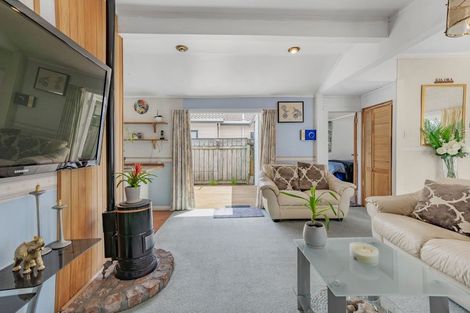 Photo of property in 53 William Street, Petone, Lower Hutt, 5012