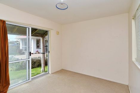 Photo of property in 32 Monowai Crescent, North New Brighton, Christchurch, 8083