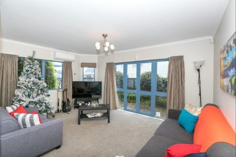 Photo of property in 2/120 Macfarlane Street, Hamilton East, Hamilton, 3216