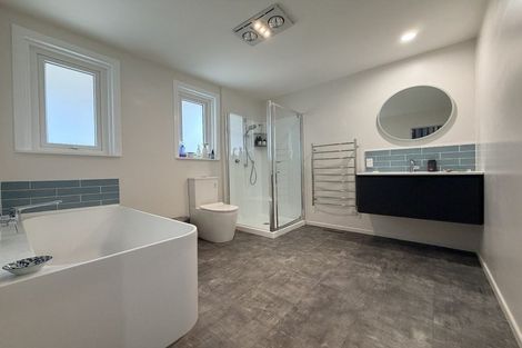 Photo of property in 4 School Road, Plimmerton, Porirua, 5026