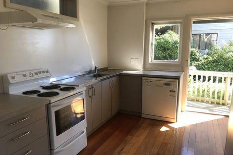 Photo of property in 3/30 Garden Road, Northland, Wellington, 6012