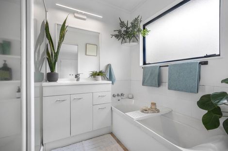 Photo of property in 125c Mansels Road, Parkvale, Tauranga, 3112