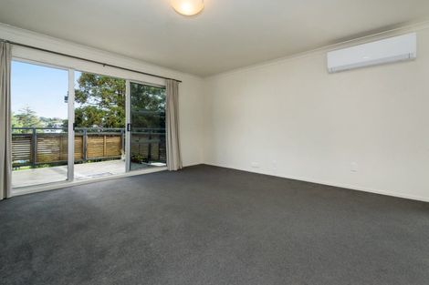 Photo of property in 62 Stott Avenue, Birkdale, Auckland, 0626