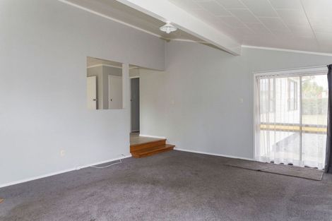 Photo of property in 13 Allan Street, Dannevirke, 4930