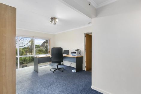 Photo of property in 26b Howard Street, Macandrew Bay, Dunedin, 9014