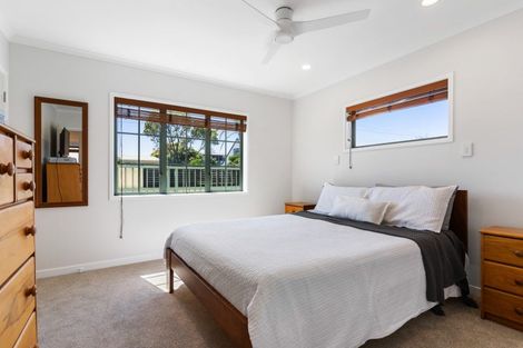 Photo of property in 201 Ocean Road, Whangamata, 3620