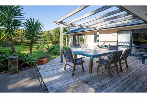 Photo of property in 28 Davis Strongman Place, Kerikeri, 0293