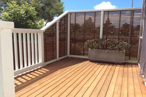 Photo of property in 41 Line Road, Glen Innes, Auckland, 1072