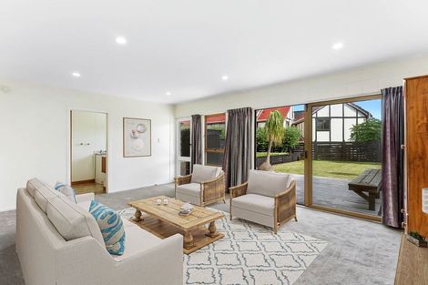 Photo of property in 3/31 The Parade, Bucklands Beach, Auckland, 2012