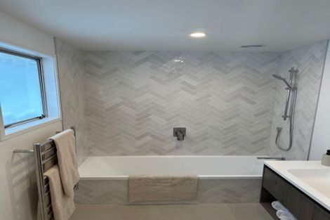 Photo of property in 115 Kemp Road, Massey, Auckland, 0614