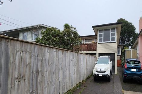 Photo of property in 61 Clawton Street, Westown, New Plymouth, 4310