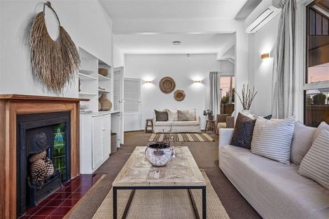 Photo of property in 87 Edward Avenue, Edgeware, Christchurch, 8013