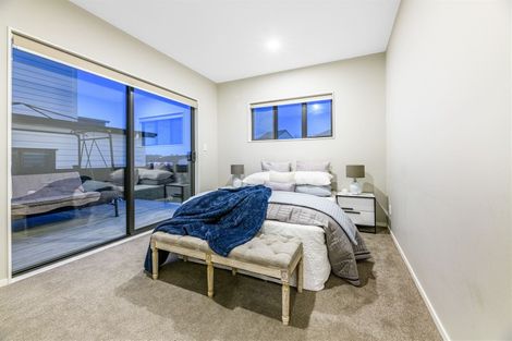 Photo of property in 18 Kano Way, Hobsonville, Auckland, 0616