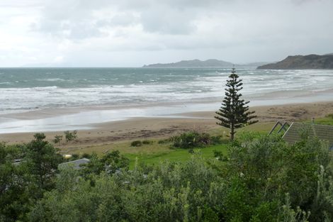 Photo of property in 13c Makorori Beach Road, Makorori, Gisborne, 4073