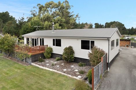 Photo of property in 6 Stewart Street, Waikouaiti, 9510