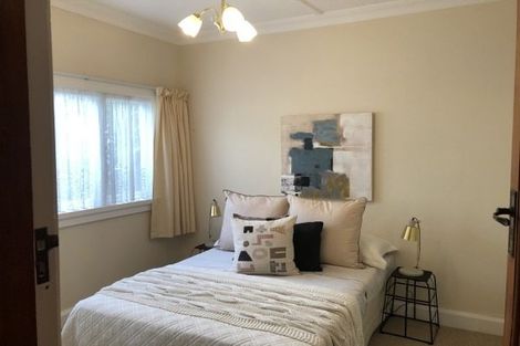 Photo of property in 42 Dahlia Street, Palmerston North, 4410