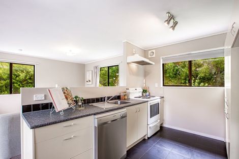 Photo of property in 25 Postgate Drive, Whitby, Porirua, 5024