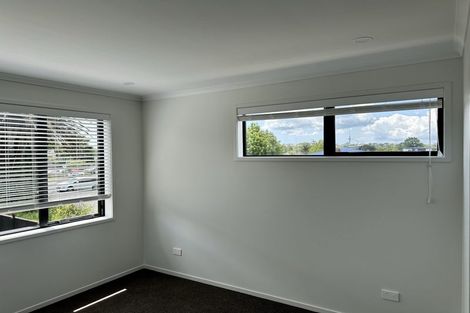 Photo of property in 1090a Great North Road, Point Chevalier, Auckland, 1022