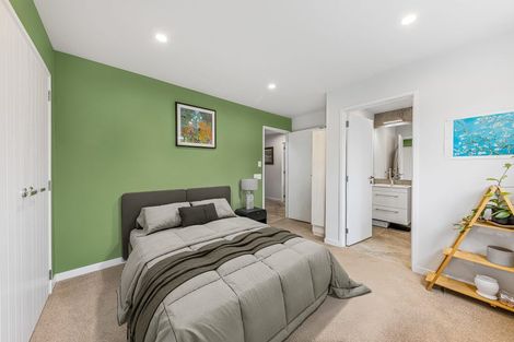 Photo of property in 8 Makete Crescent, Hobsonville, Auckland, 0618