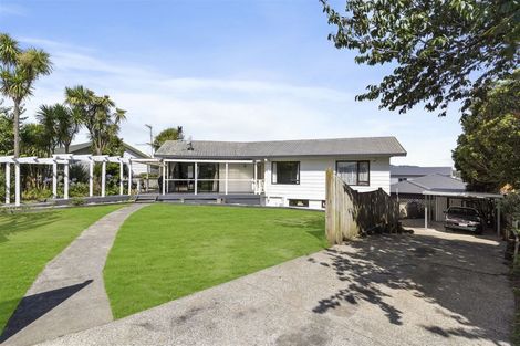 Photo of property in 8 Lorelei Place, Opaheke, Papakura, 2113