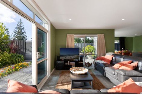 Photo of property in 35 Waione Avenue, Athenree, Waihi Beach, 3177