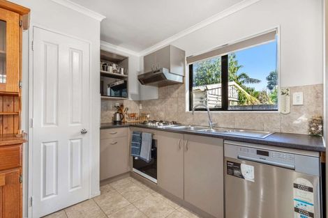 Photo of property in 45a Porchester Road, Papakura, 2110