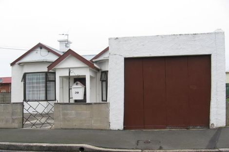 Photo of property in 39 Bathgate Street, South Dunedin, Dunedin, 9012