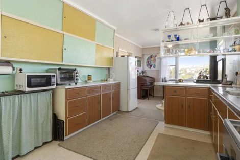 Photo of property in 11 Kingswood Road, Brookfield, Tauranga, 3110