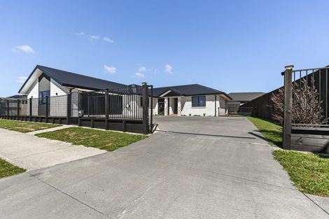 Photo of property in 25 Papawhero Drive, Bell Block, New Plymouth, 4312