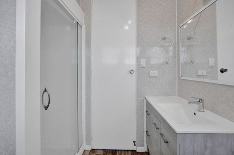 Photo of property in 30a Disraeli Street, Hawera, 4610