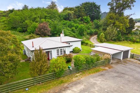 Photo of property in 14 Blackhill Road, Tinui, 5894