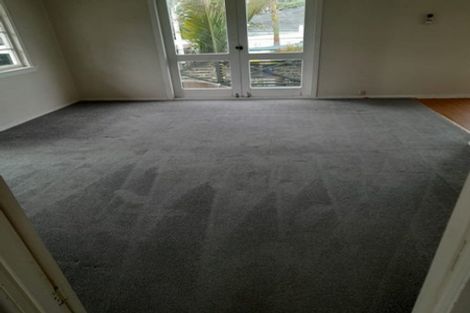 Photo of property in 1/79 Sylvan Avenue, Northcote, Auckland, 0627