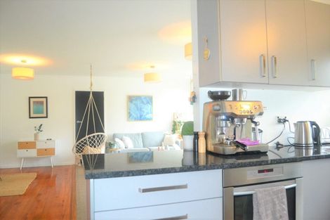 Photo of property in 72b Sar Street, Wadestown, Wellington, 6012