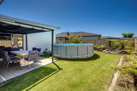 Photo of property in 21 Tasman Drive, Poraiti, Napier, 4112