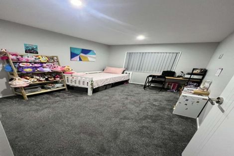 Photo of property in 73 Marendellas Drive, Bucklands Beach, Auckland, 2014