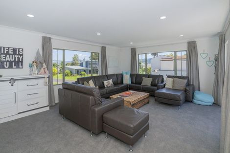 Photo of property in 5 School House Lane, Whitianga, 3510