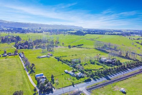 Photo of property in 220 Kawerau Road, Putauaki, Whakatane, 3192