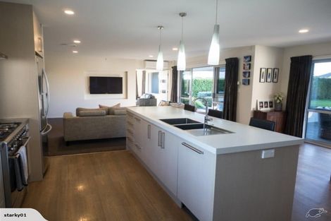 Photo of property in 18 Preston Avenue, West Melton, 7618