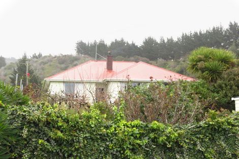 Photo of property in 81 Blanket Bay Road, Sawyers Bay, Port Chalmers, 9023