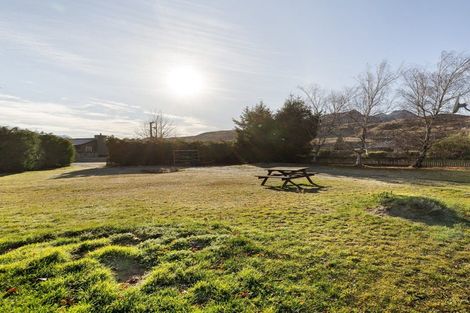 Photo of property in 35 Invincible Drive, Glenorchy, 9372