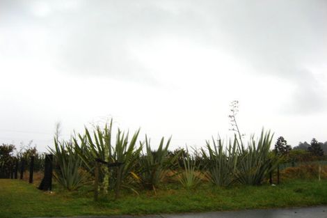 Photo of property in 10 Ranui Place, Moana, 7872