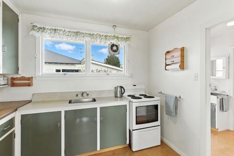 Photo of property in 70 Daniels Road, Redwood, Christchurch, 8051