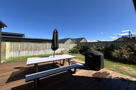 Photo of property in 30 Coopworth Road, Jacks Point, 9371