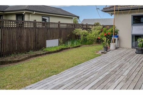 Photo of property in 21 Oakridge Drive, Kerikeri, 0230