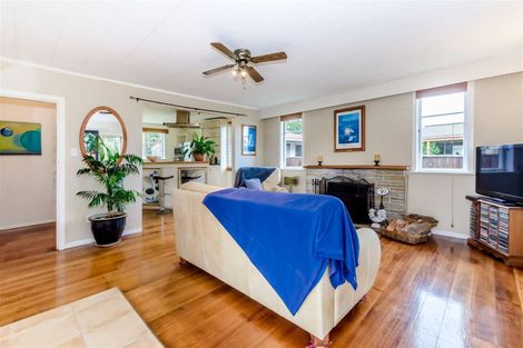 Photo of property in 14 Buckley Grove, Paraparaumu, 5032