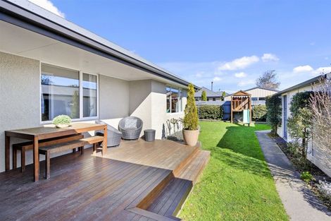 Photo of property in 99 Isleworth Road, Bishopdale, Christchurch, 8053