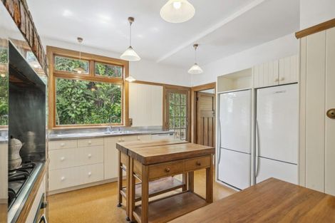 Photo of property in 5 Grosvenor Terrace, Wadestown, Wellington, 6012