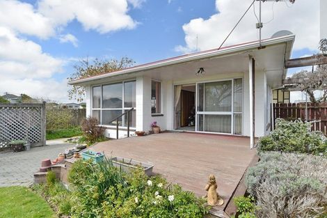 Photo of property in 32 Monowai Crescent, North New Brighton, Christchurch, 8083